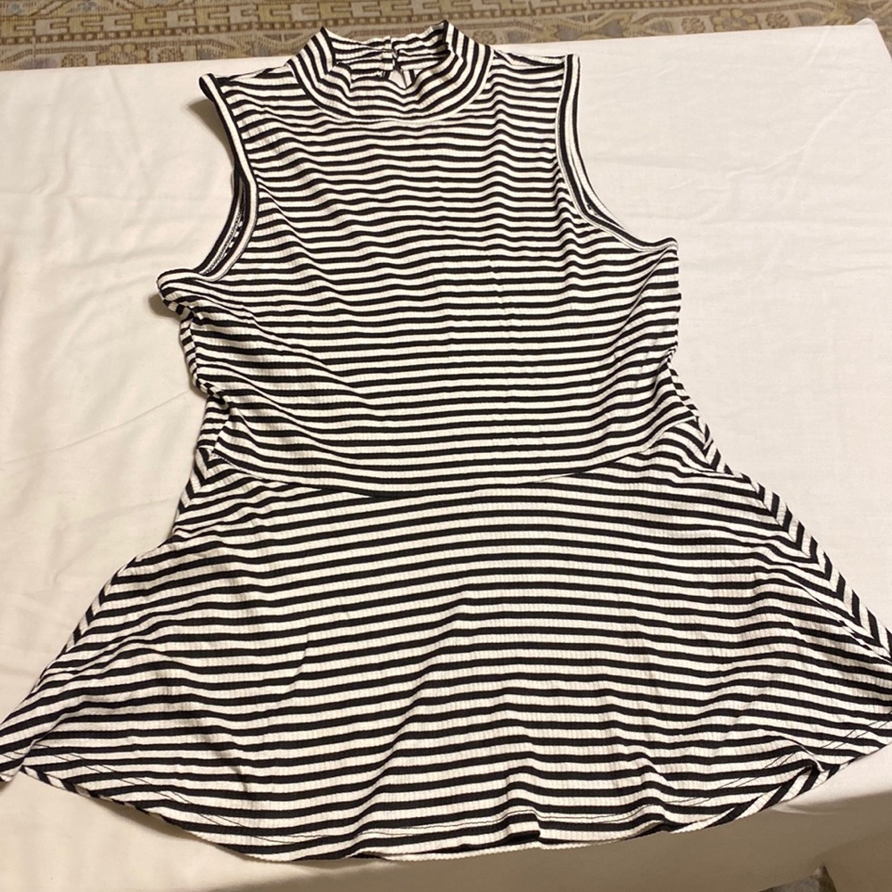BCX KIDS GIRLS TOP SIZE S
